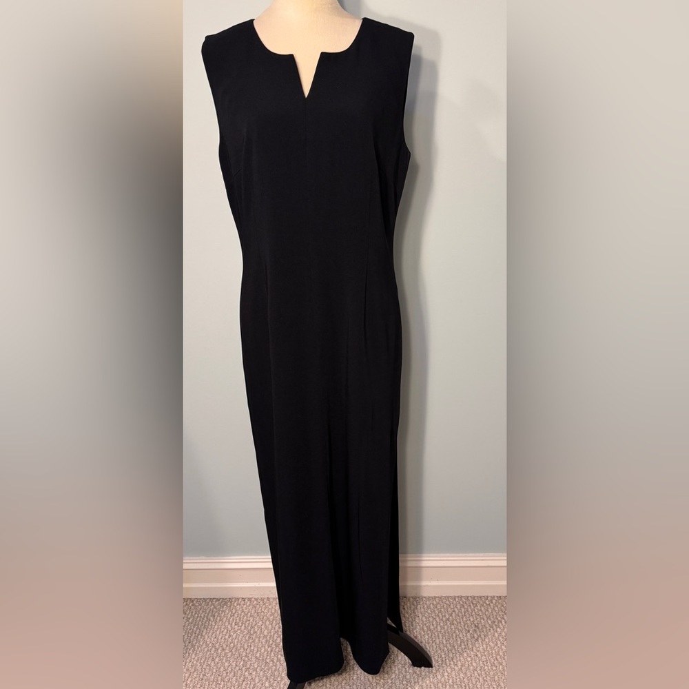 Classiques Entier black fully lined maxi dress Size 8/10